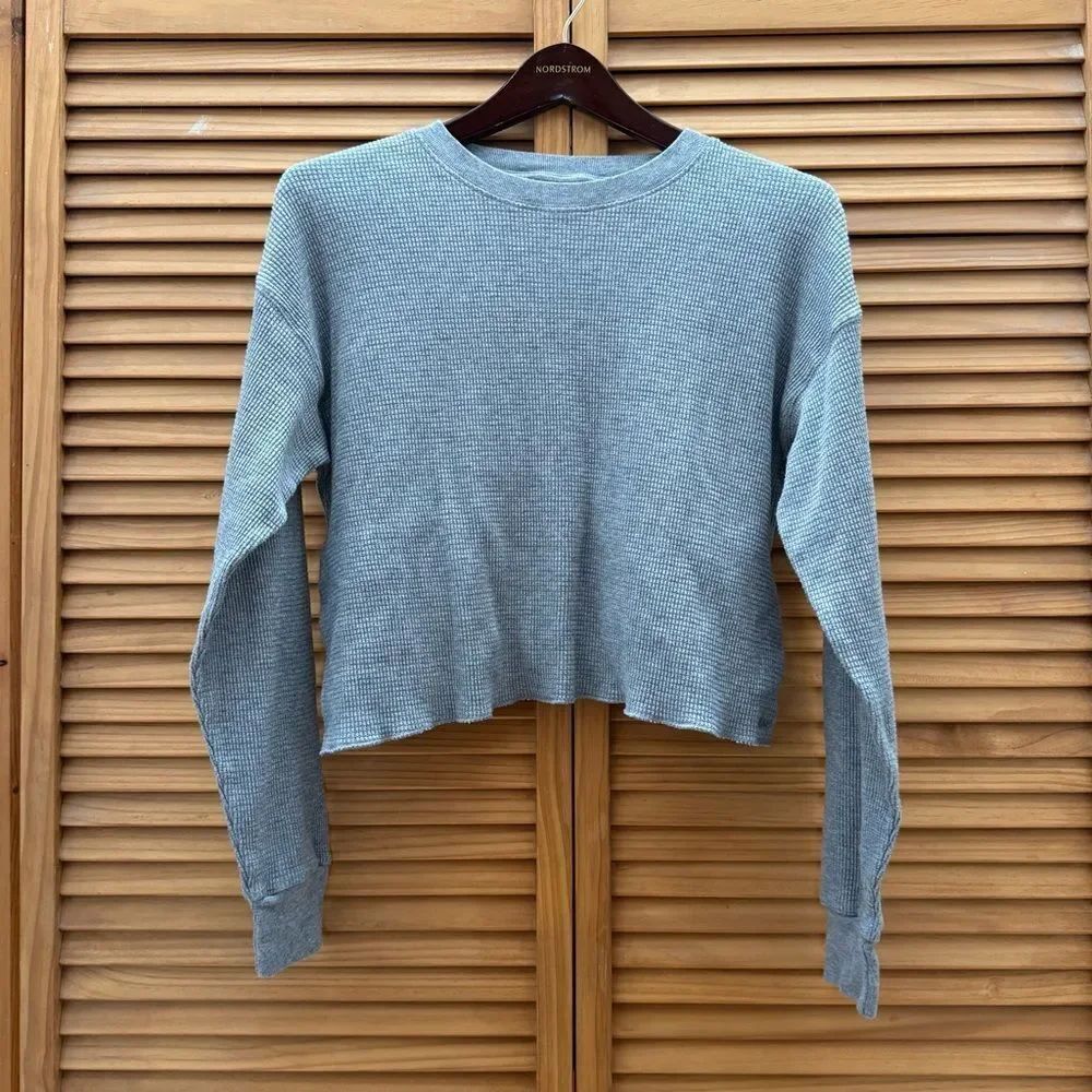 TNA Gray Waffle Knit Long Sleeve Top Small